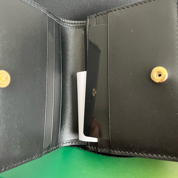 Dolce & Gabbana logo wallet - Picture 2 of 3